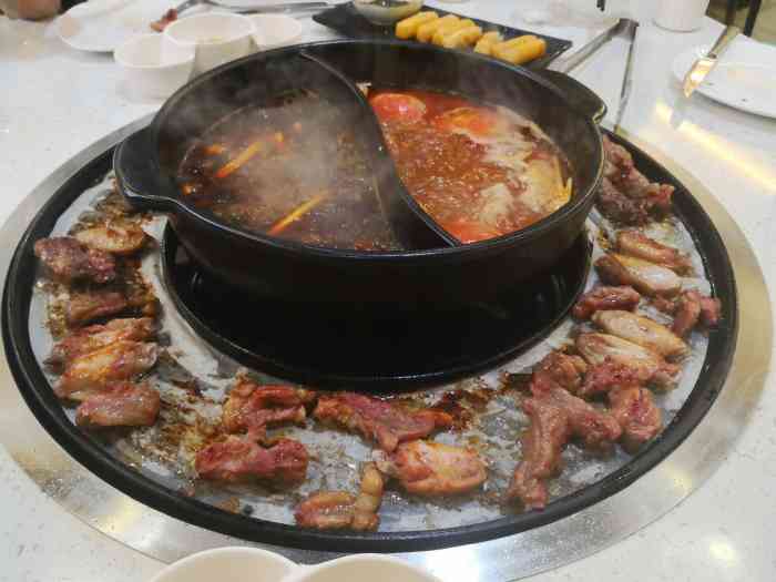 冲哥牛肉主题餐厅(大足双桥店)-"大众点评找的这一家,到店!