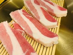-臻牛烤肉