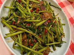 -堂瓦里·33年传统赣菜(第一街区店)