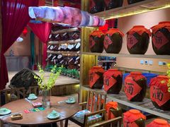 -老滇山寨•云南特色菜•地方菜•民族风情歌舞表演(金碧店)