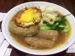 -牛吃草牛肉面(翠柏路店)
