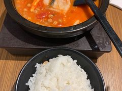 -阿香米线(闸北大润发店)