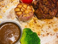 -阿妮叶李(光谷世界城店)