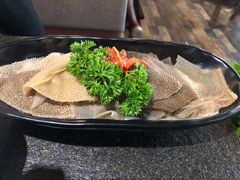极品鲜黑毛肚-菌自在·云南野生菌火锅(长安万达店)