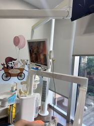 -睿宝儿科·眼科·口腔(静安大悦城门诊部)