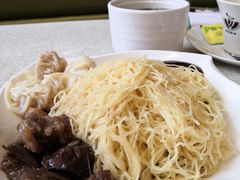 牛腩云吞捞面-明记港式烧腊茶餐厅(下沙店)