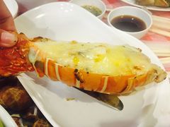 -拉威海鲜市场