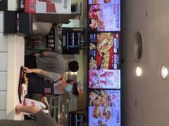 -肯德基(叠彩店)