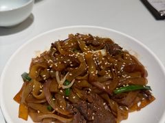 干炒牛肉河粉-天然台1908(中建广场店)
