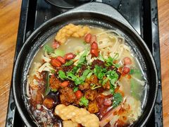 -三好食堂(煎饺·馄饨·肉饼米线·盛世广场店)