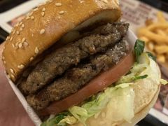 -The Habit Burger Grill 哈比特汉堡(爱琴海店)