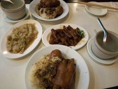 -阿水狮猪脚大王(台中公园店)