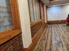 -亮欢寨酸汤鱼(沙冲路店)