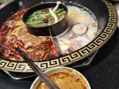 -重庆德庄火锅(体育中心店)