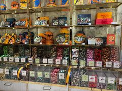 -VENCHI 闻绮(北京国贸商城店)