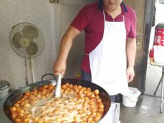 -邓记新一代糖油果子(四川煤管局供销公司职工宿舍店)