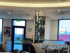 大堂-必胜客(绿地新都会店)