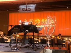 -洛缦音乐餐厅(工业展览馆万象城店)