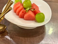 -海派悦庭·海胆烧麦·新融合菜(凯德广场店)