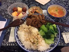 -蜗牛小馆醉乡民谣云南菜(惠新西里店)