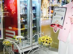 -良品铺子(财富又一城店)