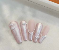 -桃色美甲沙龙