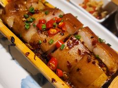 -小洞天柴火土菜馆