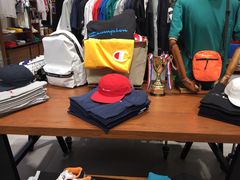 -Champion(武汉国际广场店)