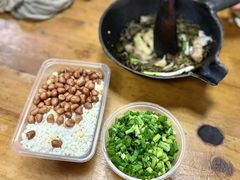 -牛八宝桂林米粉(八里庄店)