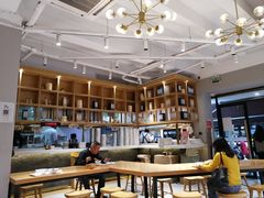 大堂-小桃园·豆浆油条(复兴中路店)