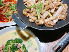 干锅牛蛙-酸婆娘江湖川菜(紫竹路店)