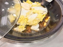 -屯老二农家铁锅炖·行业领军者(梅江店)
