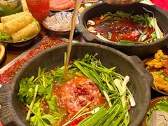 -黔有有贵州酸汤夺夺粉火锅(五味十字店)