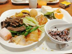 -感恩心素食馆(百世广场店)