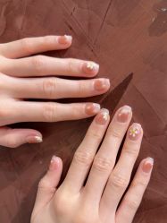 -悦指间美甲美睫