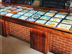 -宝燕海货工场(长江国际店)