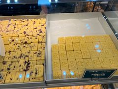 -酥大興·新国潮糕点配茶饮(龙岗万达黑金店)