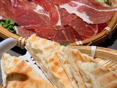 -阿婆情腊排骨火锅·野生菌季(古城旗舰店)