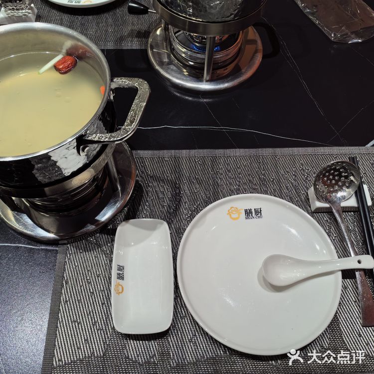真是宝藏级别的火锅店