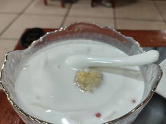 -黄师奶甜品店