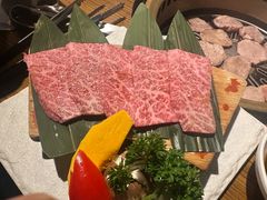 -炼火烤肉店