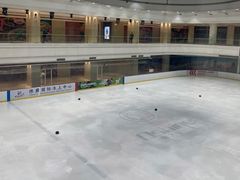-陈露国际冰上中心(天津嘉里汇店)