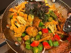 爆炒香辣牛蛙锅-探鱼·鲜青椒爽麻烤鱼(北京路天河城店)