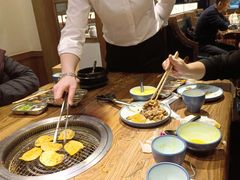 -明洞阿姨·韩式酱蟹烤肉·创意料理(三元桥店)