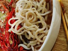 -茸梅路右拐龙虾-农家菜(松江店)