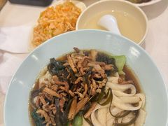 鲜蘑海带肉丝面-东方削面(迎泽街店)