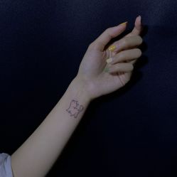 -木子·纹身店TATTOO穿孔·洗纹身