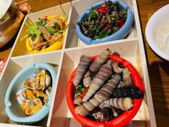 -喝丢一只鞋海鲜烧烤·海肠捞饭(市场店)