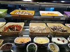 -佰烧海鲜烤肉火锅自助(世茂国际广场店)