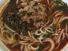 -铁朋小锅米线(玉川巷店)